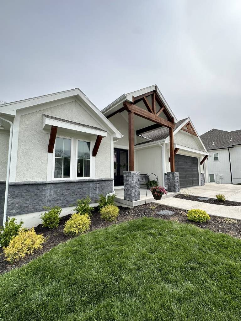 Home-Exterior-Painting-2-Kansas-City